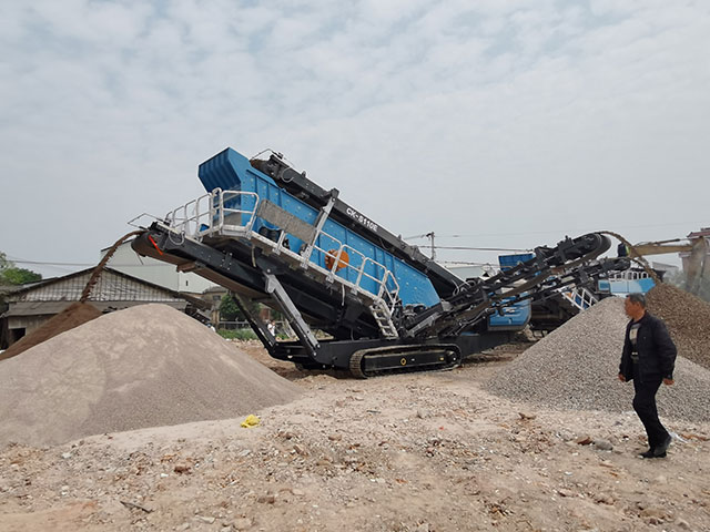 移動(dòng)破碎機(jī) 移動(dòng)破碎機(jī)