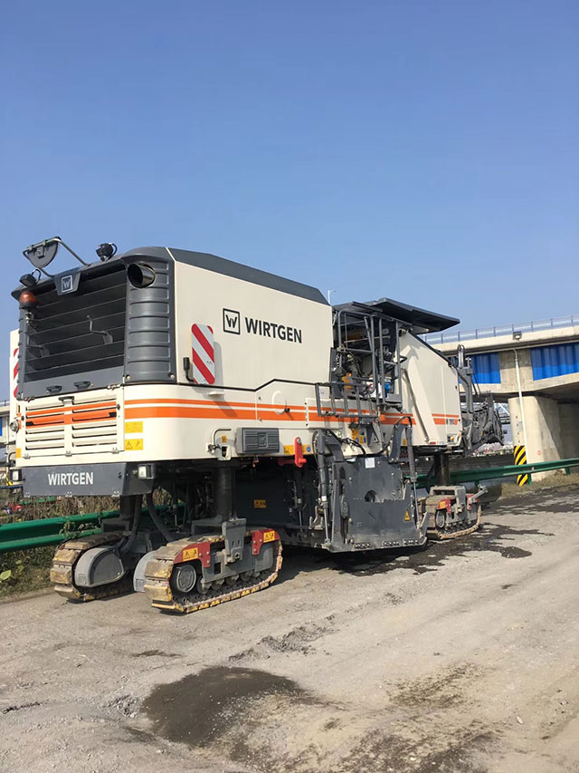 銑刨機(jī) 銑刨機(jī)