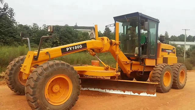 平地機(jī) 平地機(jī)